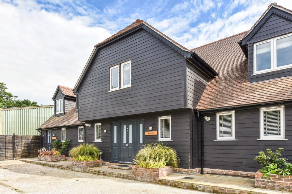 Holiday Lettings, Apuldram Bramley Cottage Baileys Estate Agent